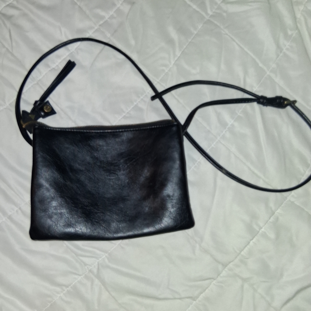 Classic Joy Susan Black Leather Crossbody Bag - Minimalist Everyday Style